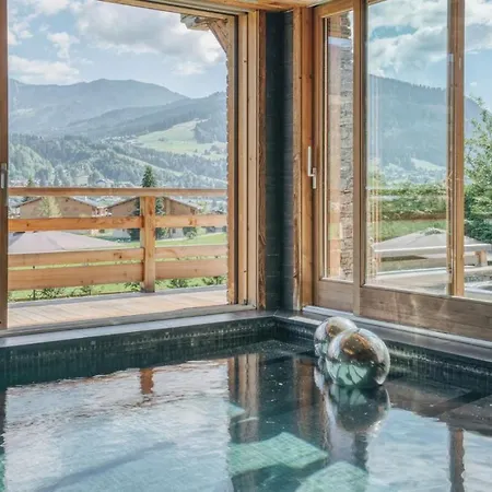 Alpine Escape Apartment *